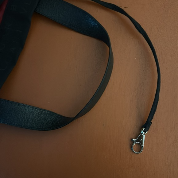 BVLGARI LOGO-MANIA CANVAS, LEATHER TOTE. EUC. - Picture 13 of 13